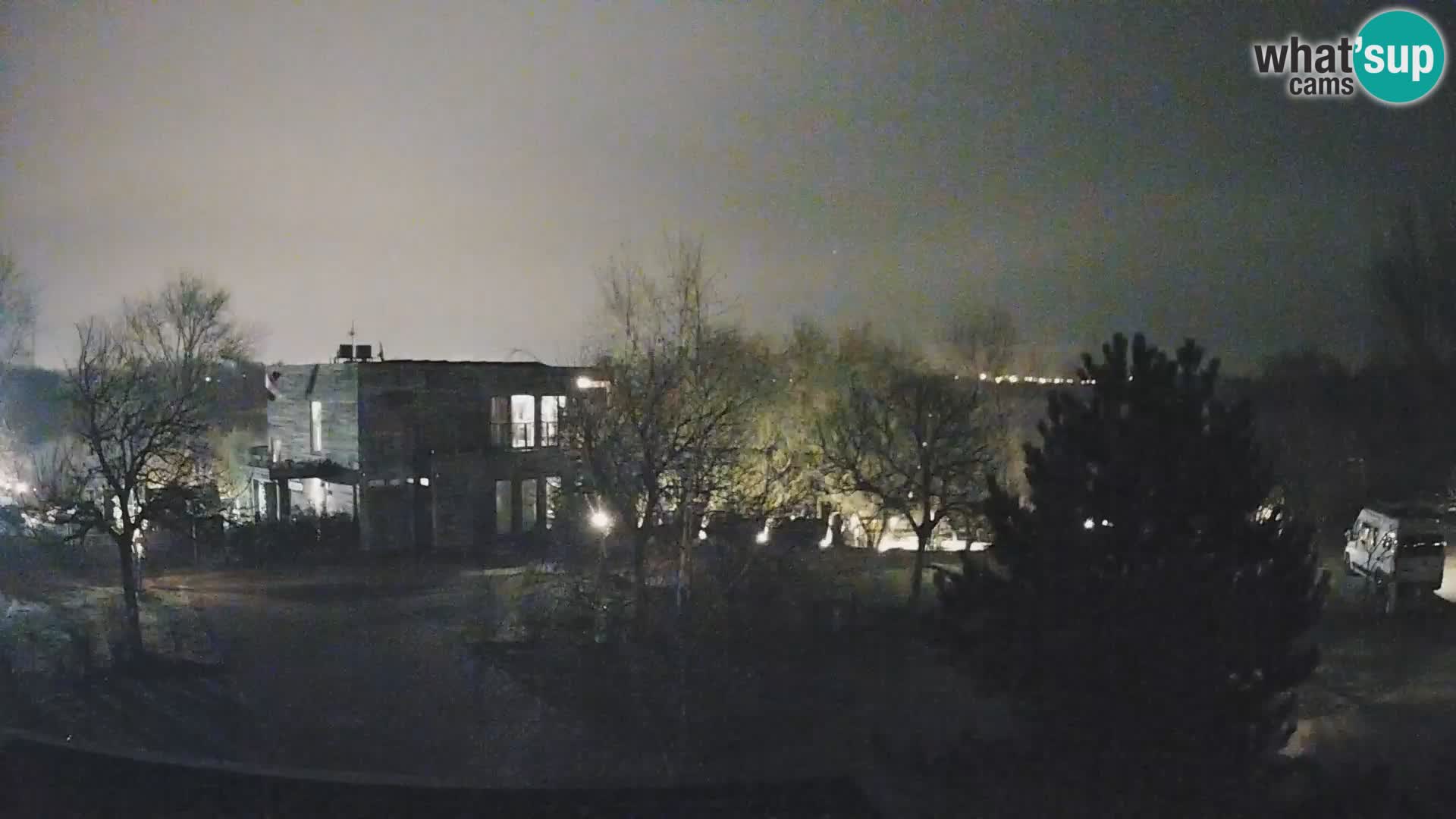 Zagreb kamp – Jezero Rakitje