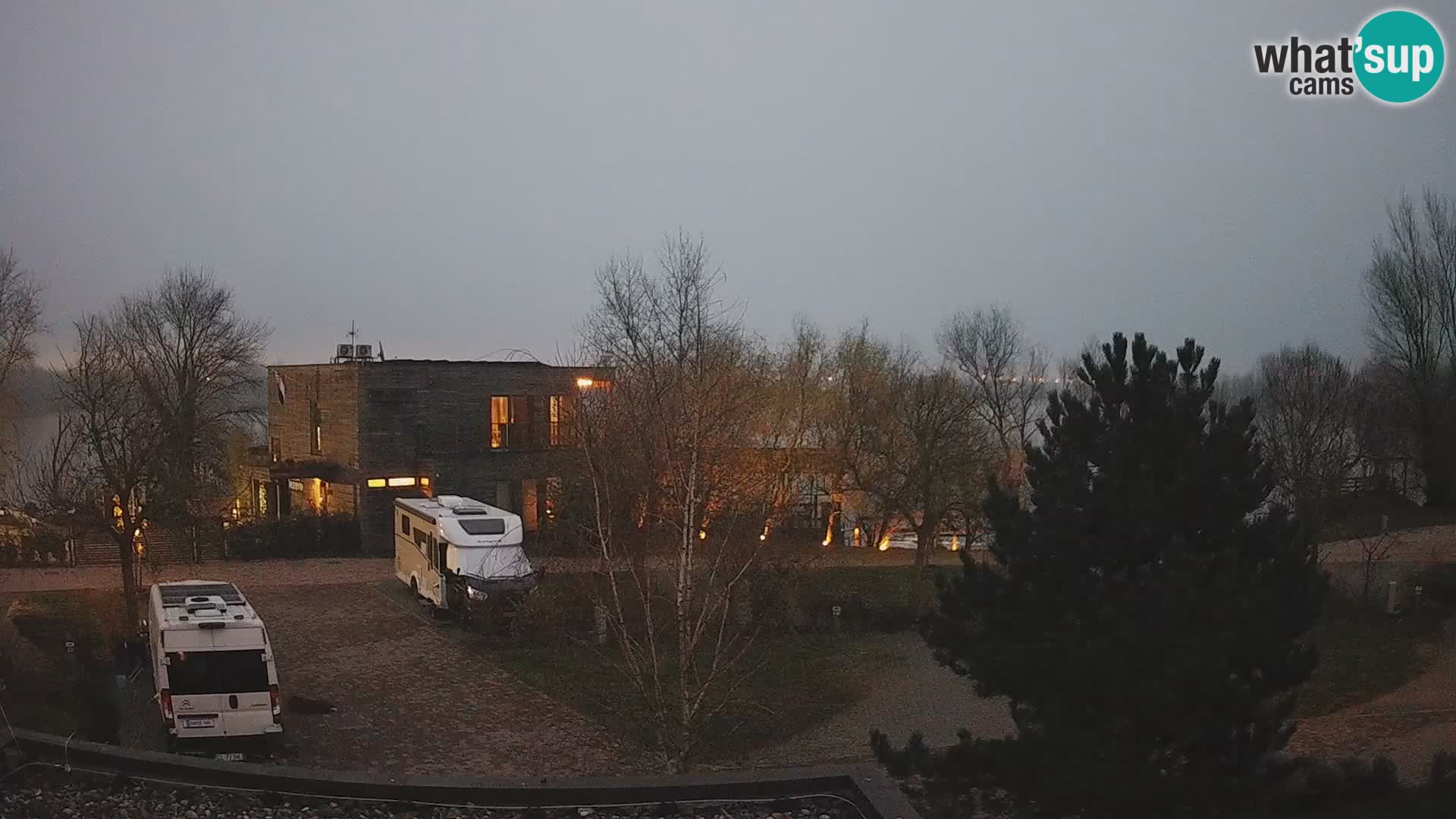 Zagreb Camp – Lac Rakitje