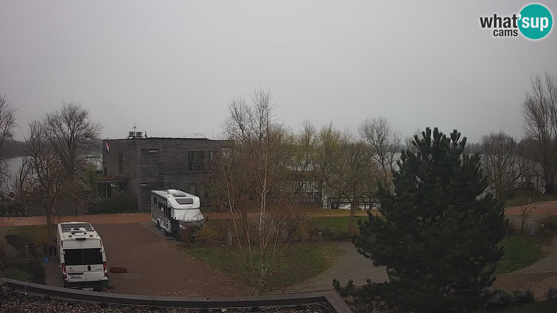 Zagreb Camp – Lago Rakitje