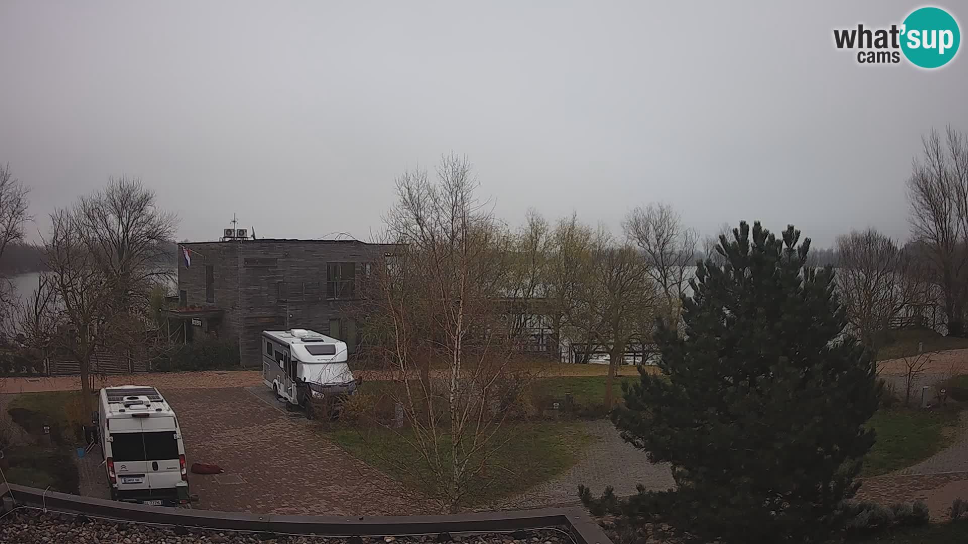 Zagreb Camp – Lago Rakitje