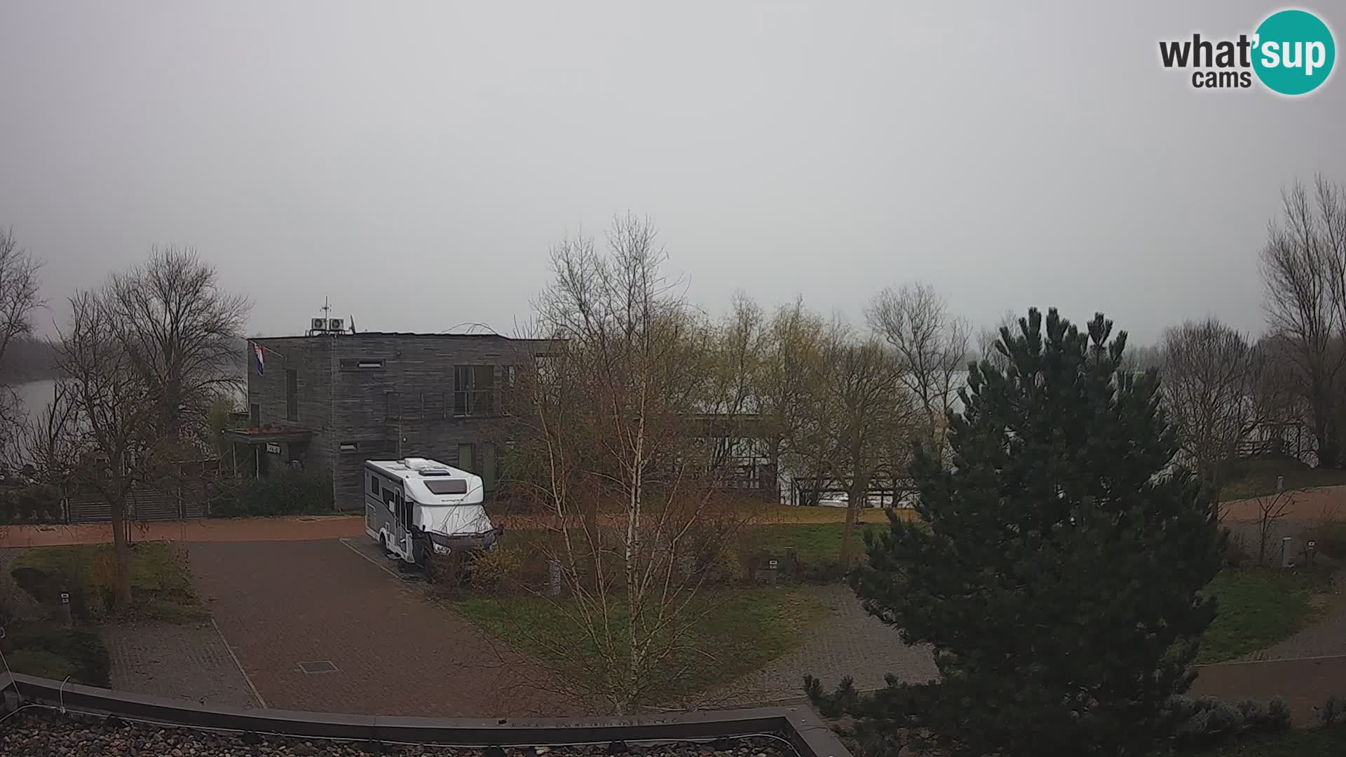 Zagreb Camp – Lac Rakitje