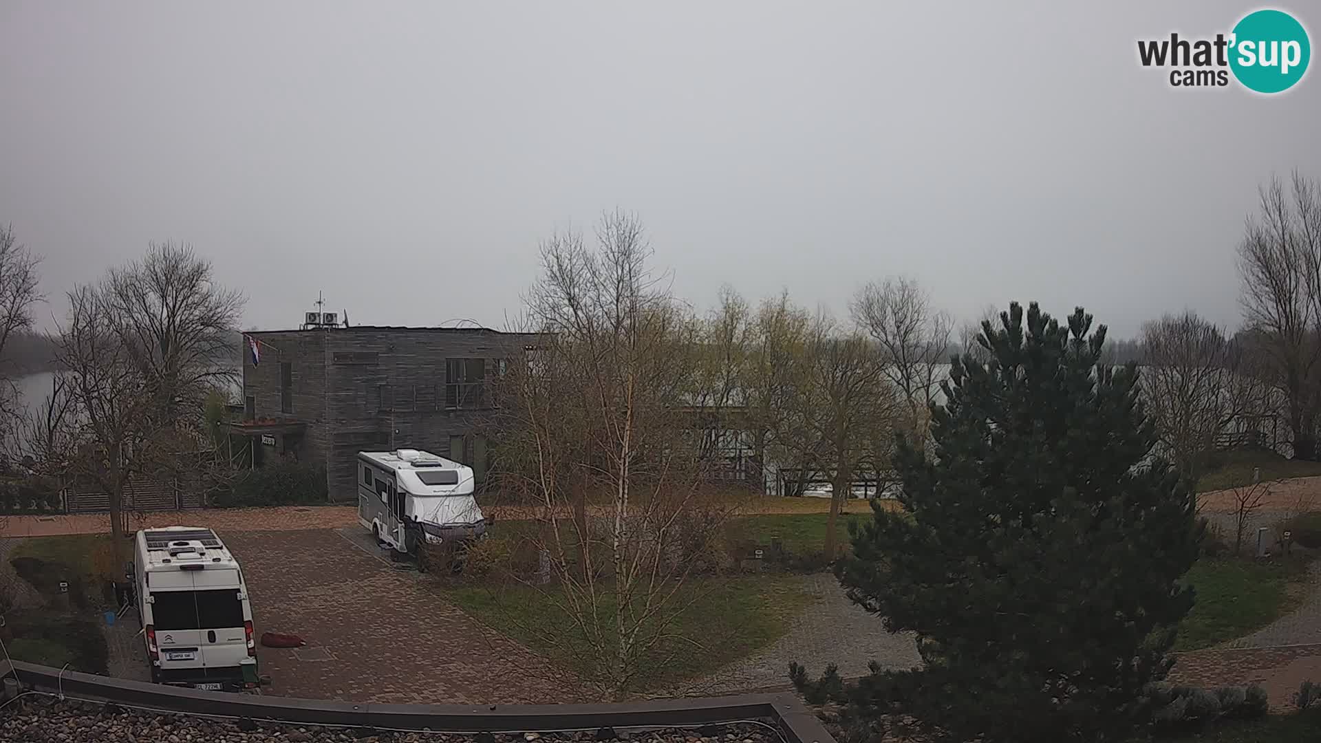 Zagreb Camp – Lake Rakitje