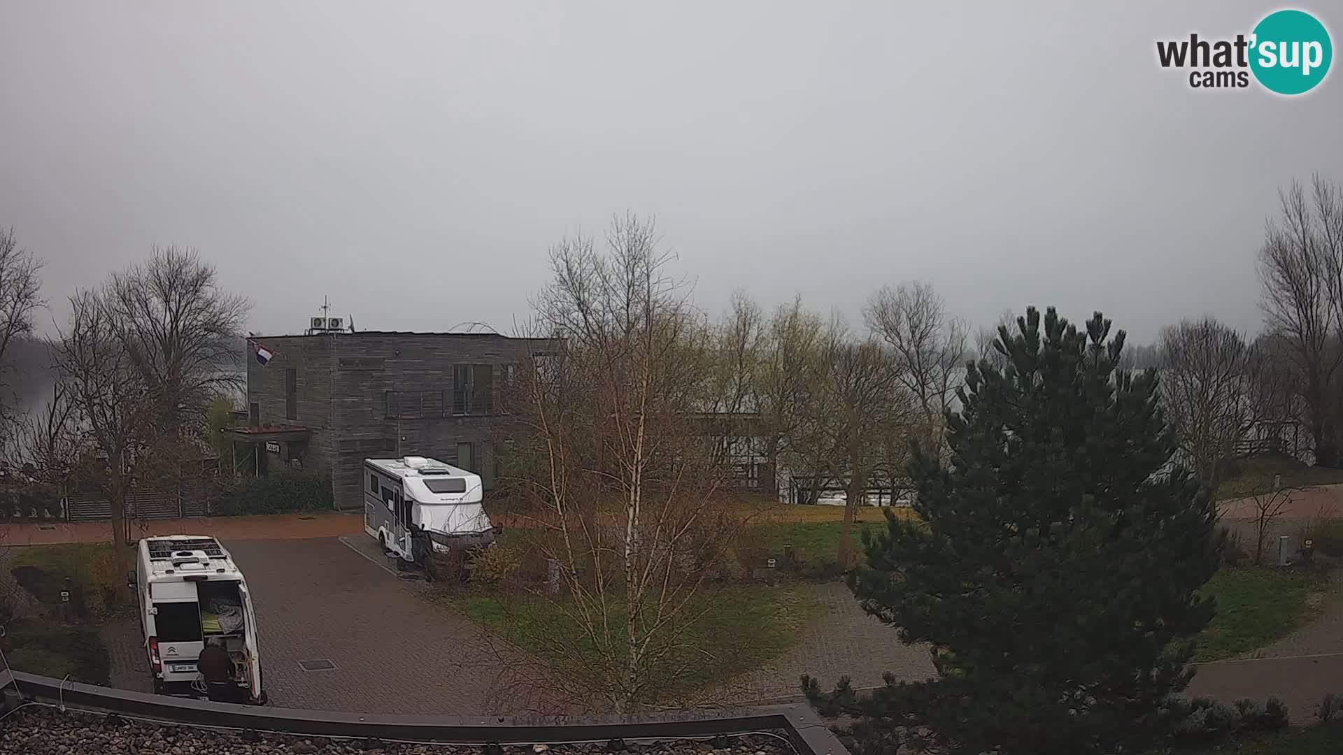 Zagreb kamp – Jezero Rakitje