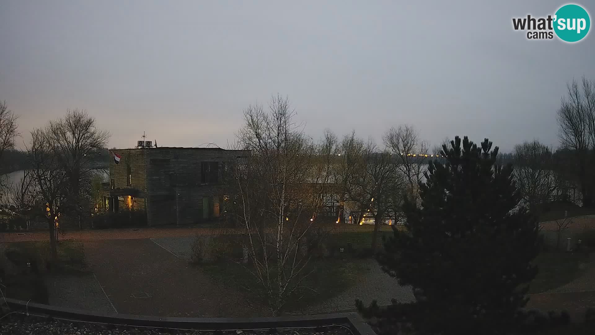 Zagreb Camp – Lago Rakitje