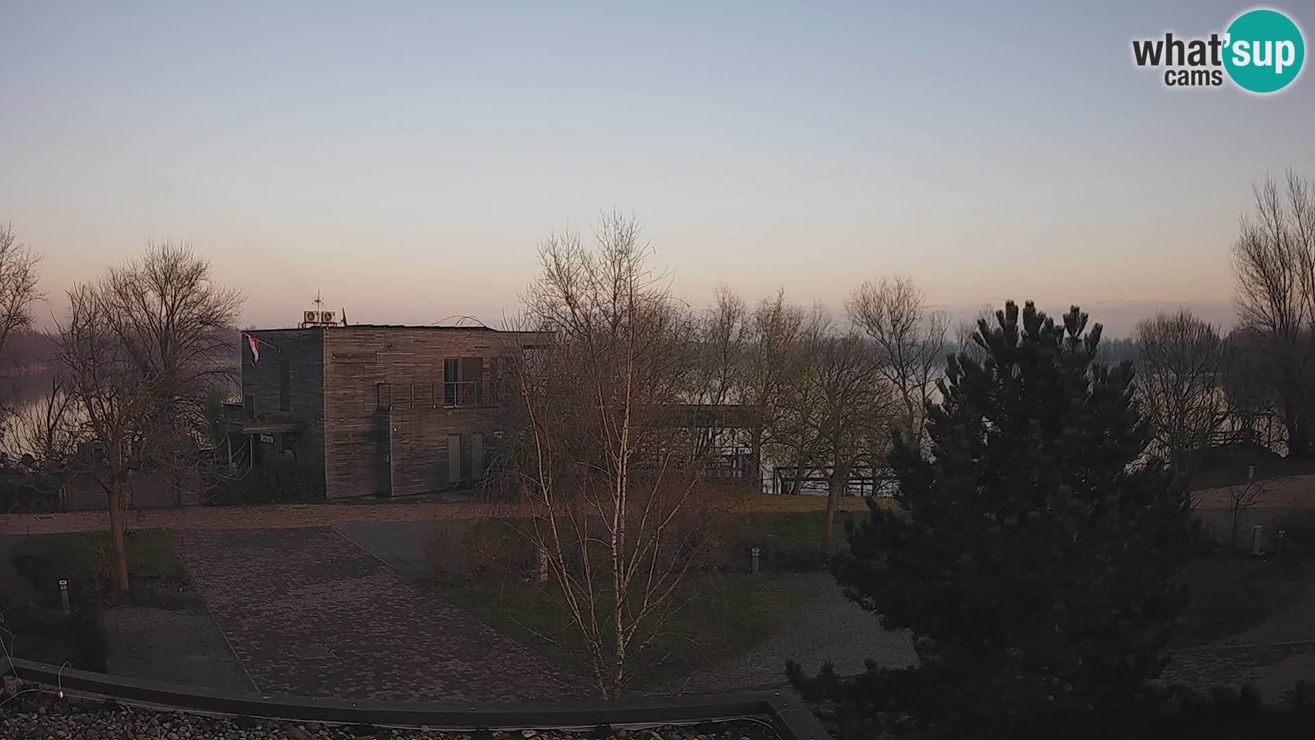 Zagreb Camp – Lago Rakitje