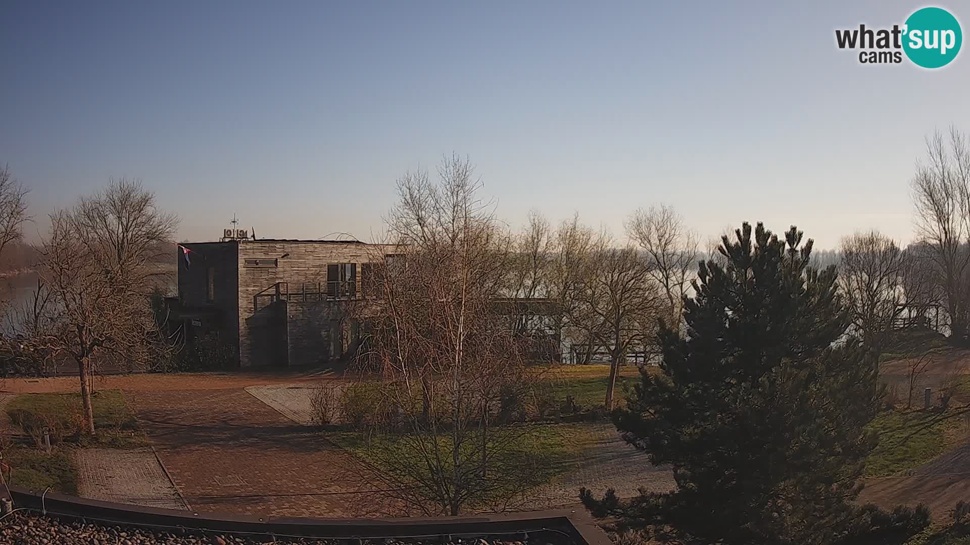 Zagreb Camp – Lago Rakitje