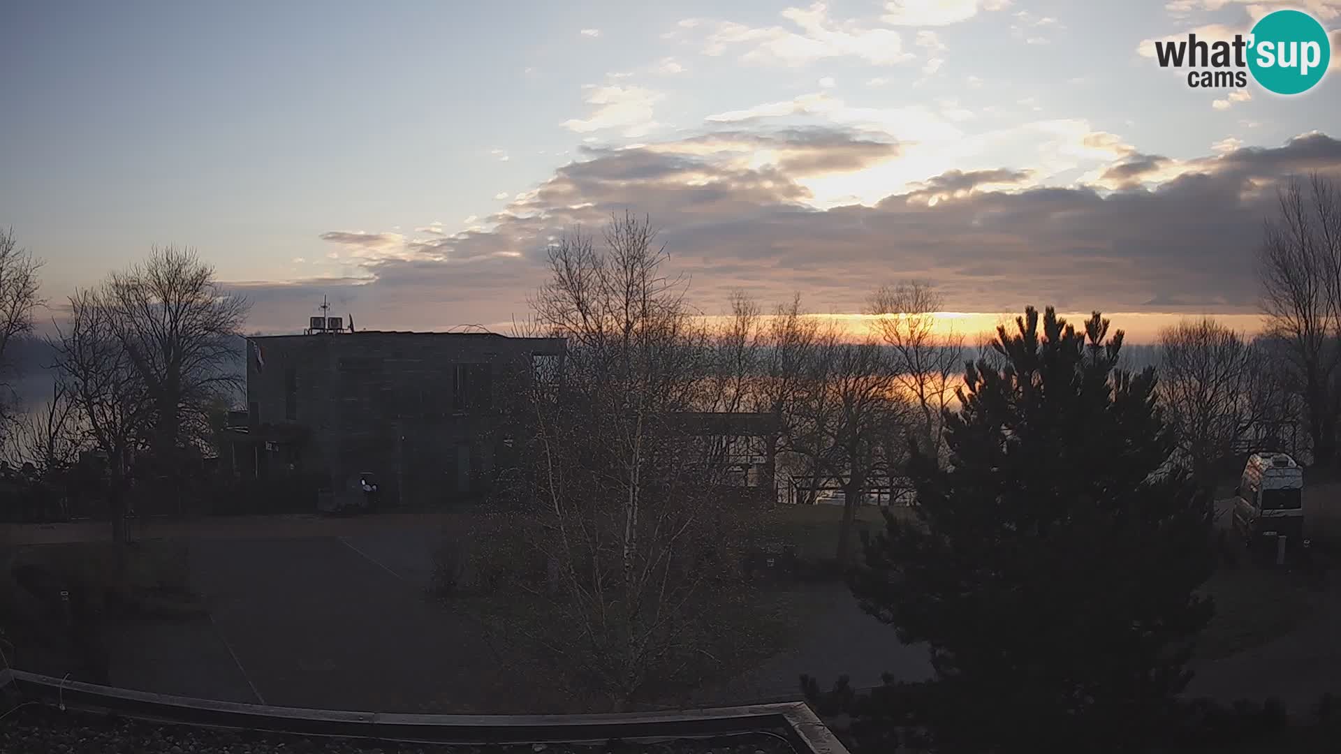 Zagreb kamp – Jezero Rakitje