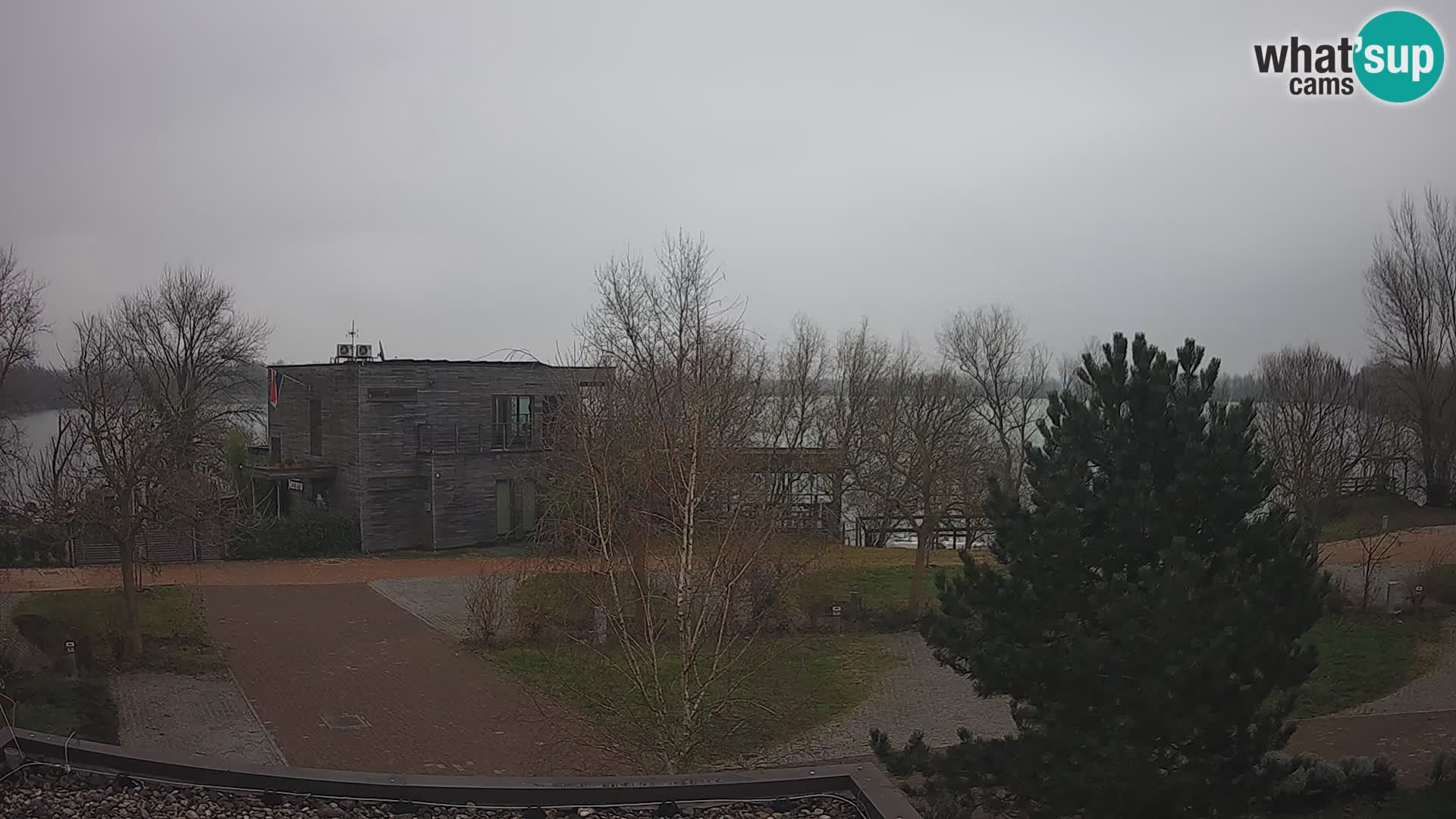 Zagreb Camp – Lago Rakitje