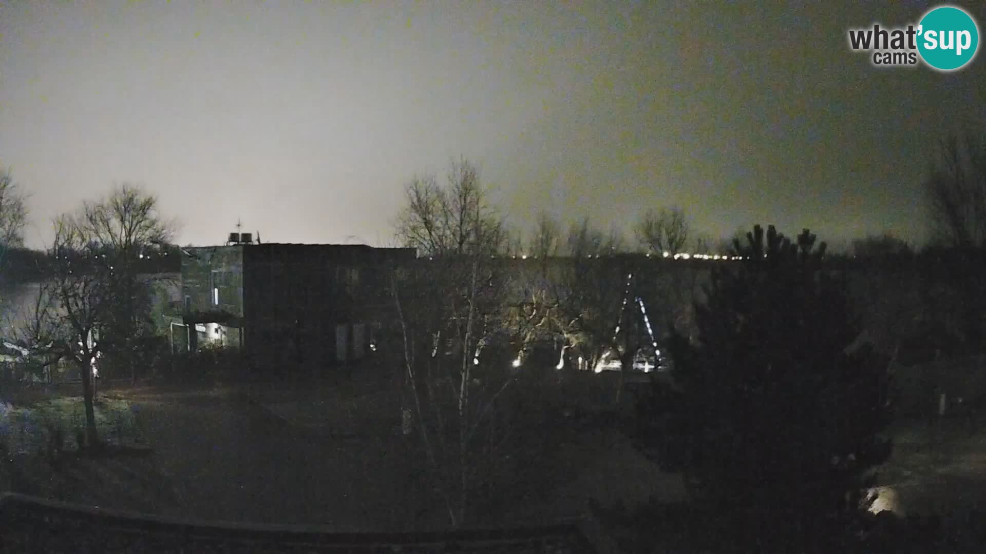 Zagreb kamp – Jezero Rakitje