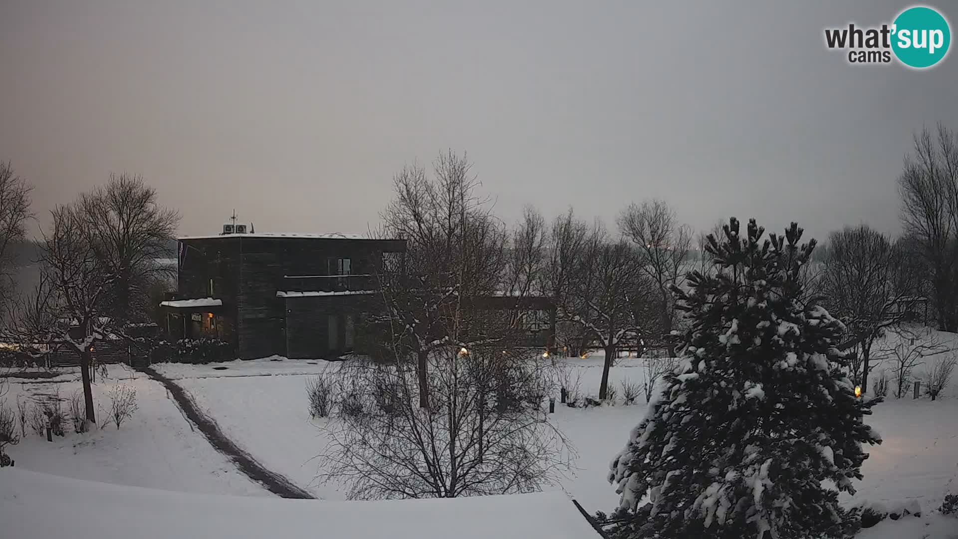 Zagreb kamp – Jezero Rakitje