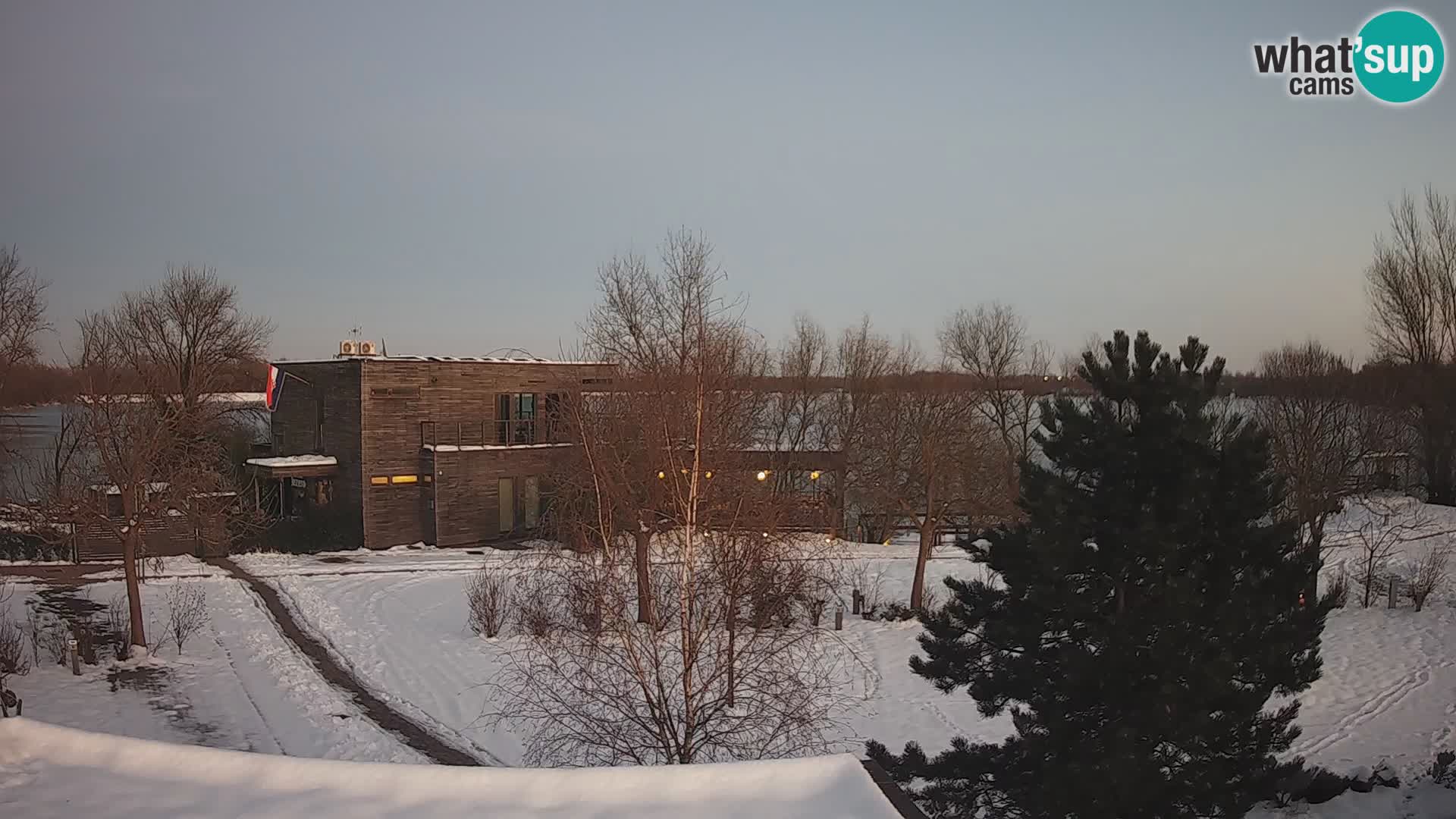 Zagreb Camp – Lac Rakitje