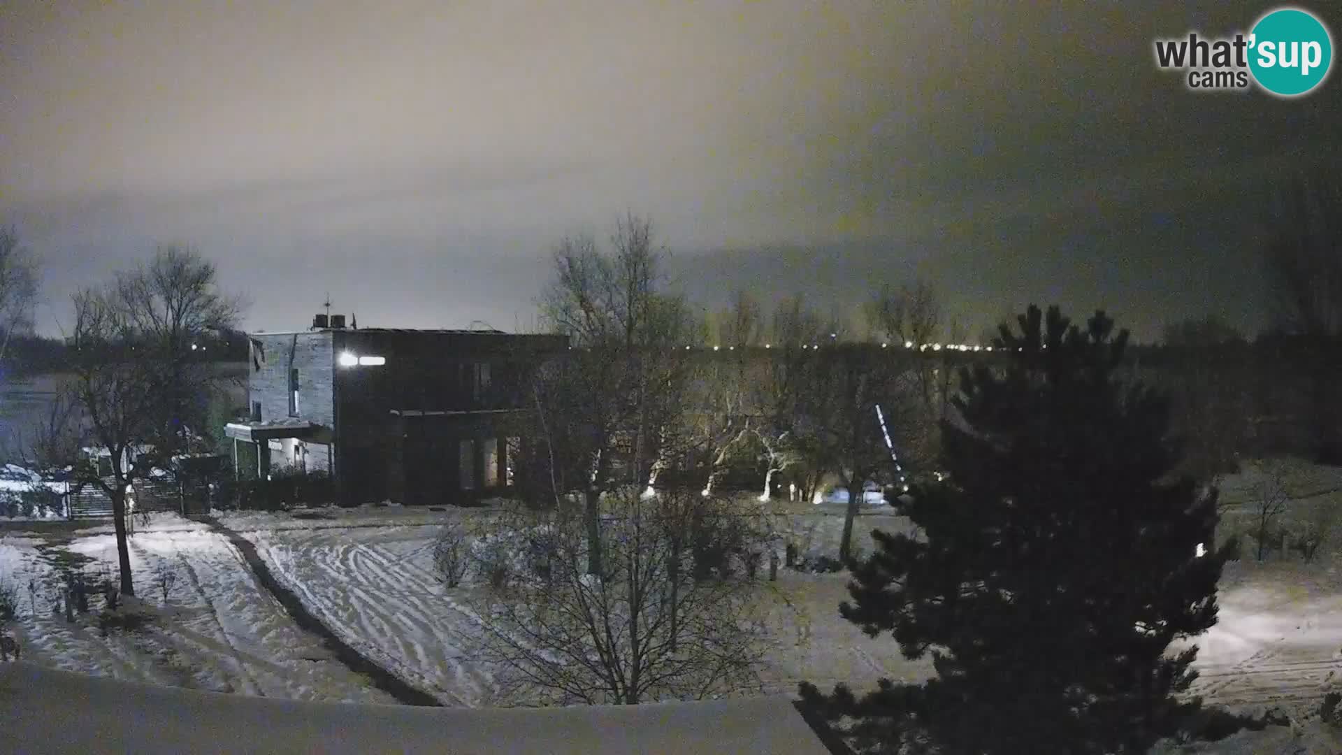 Zagreb kamp – Jezero Rakitje