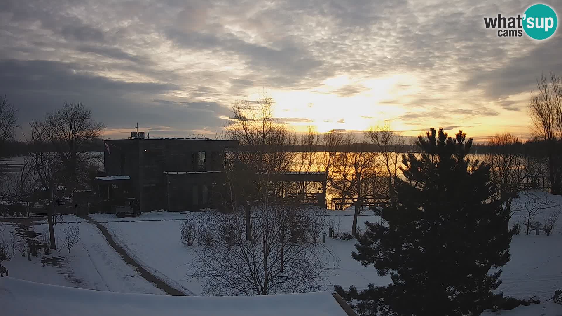 Zagreb Camp – Lago Rakitje