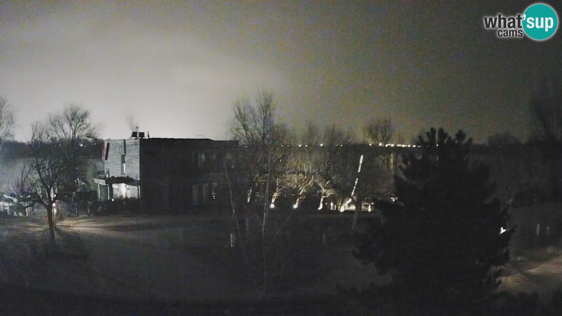 Zagreb kamp – Jezero Rakitje