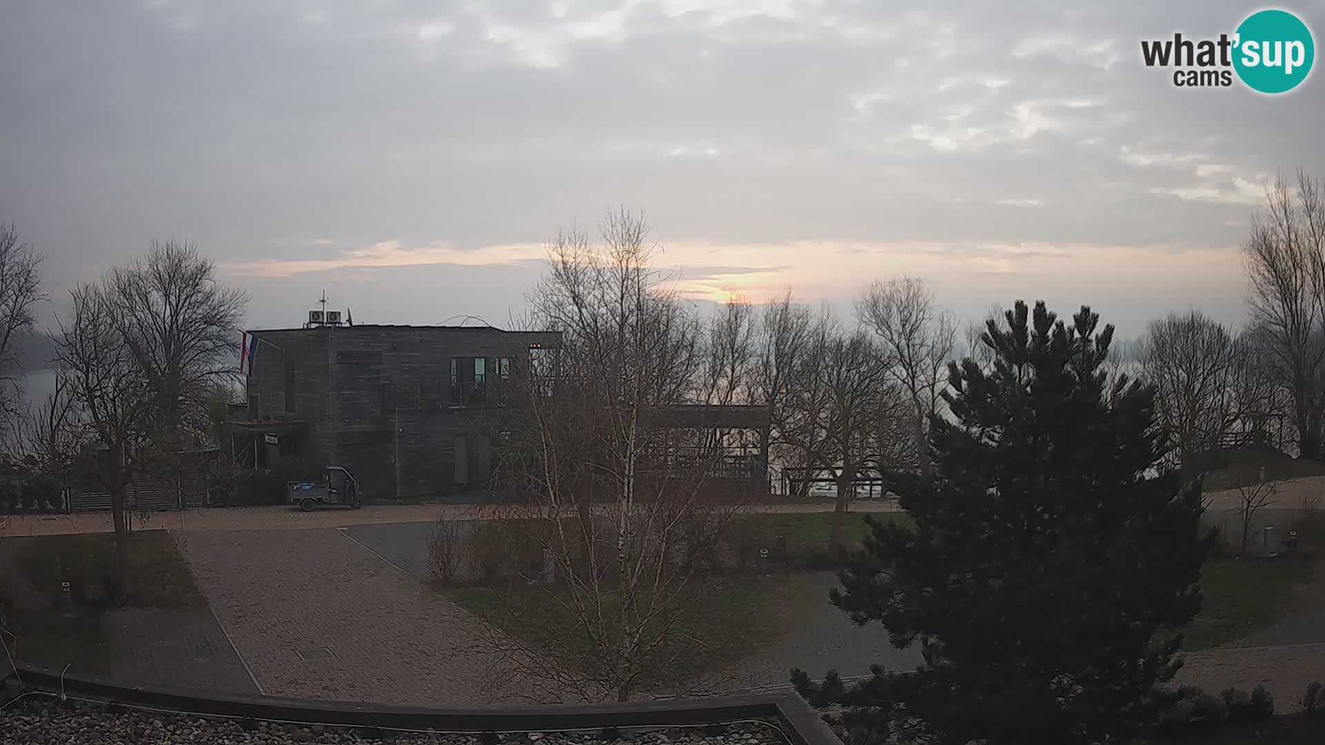 Zagreb Camp – Lago Rakitje