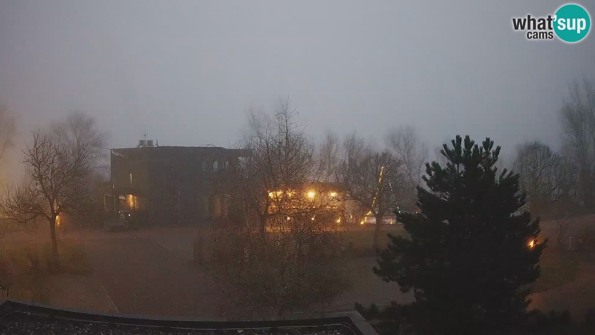 Zagreb kamp – Jezero Rakitje