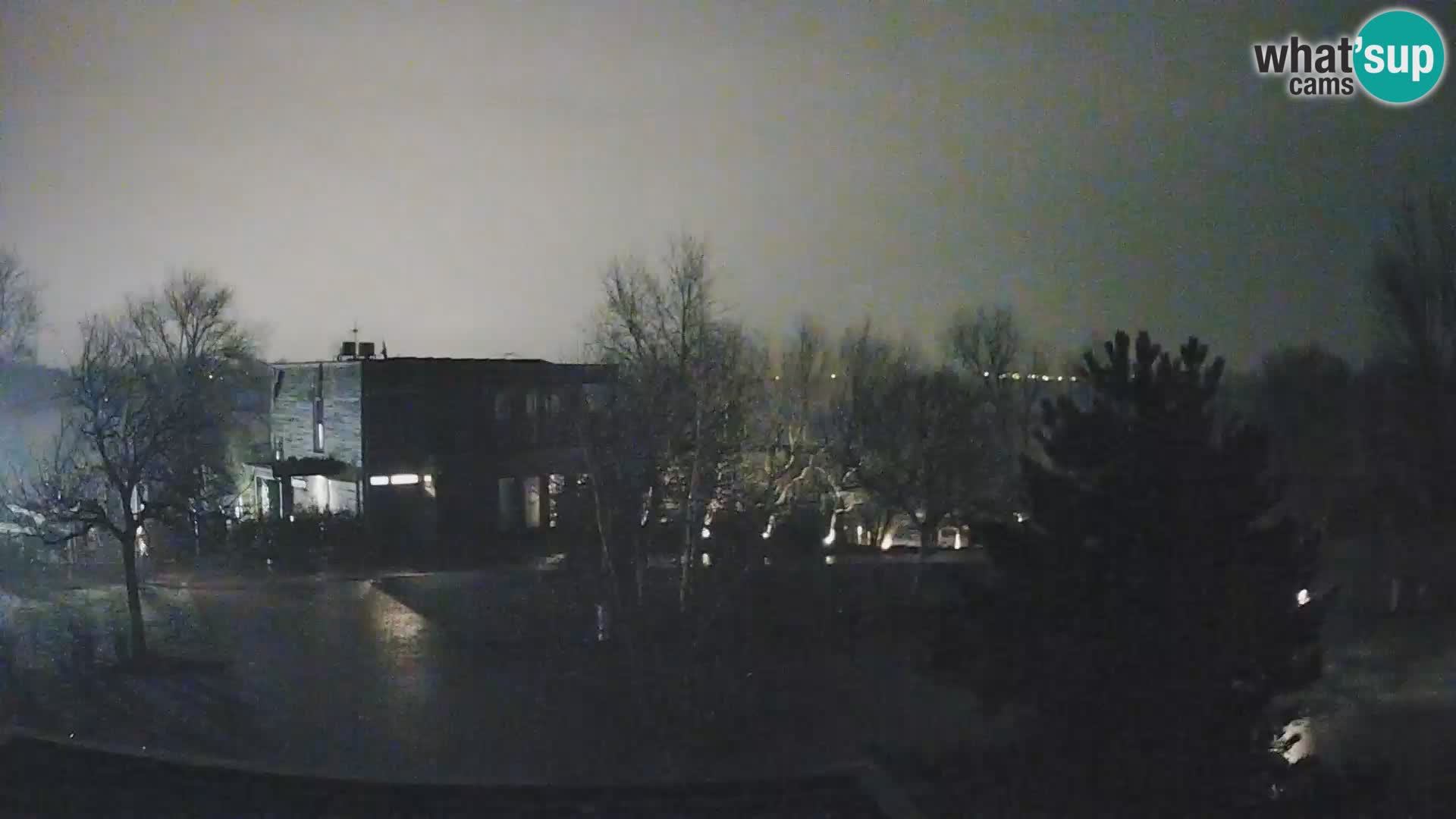 Zagreb kamp – Jezero Rakitje