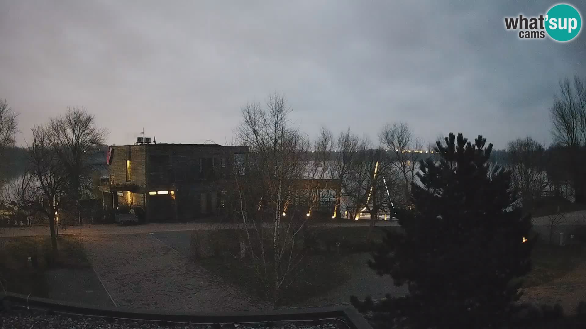 Zagreb Camp – Lac Rakitje