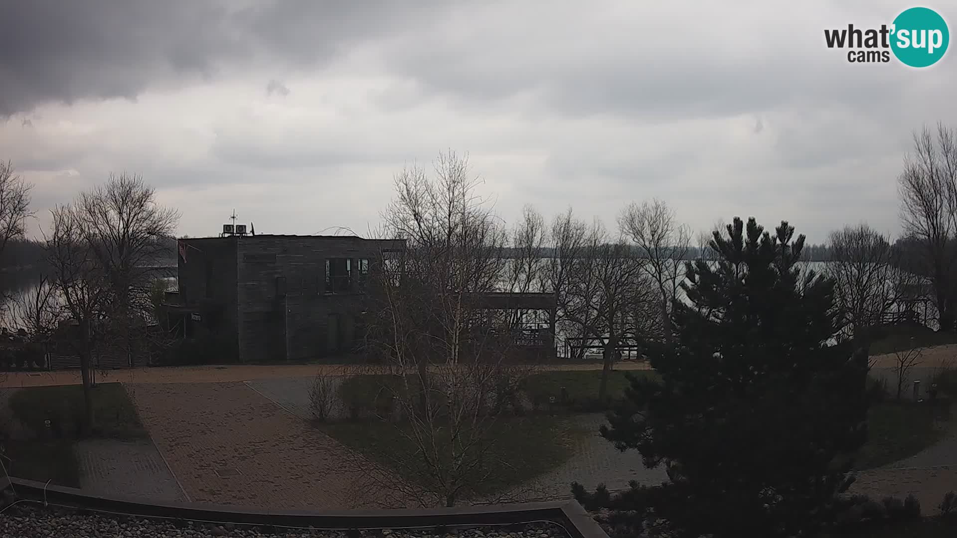 Zagreb Camp – Lago Rakitje