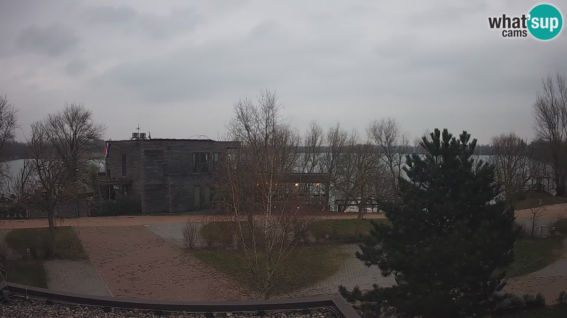 Zagreb Camp – Lac Rakitje