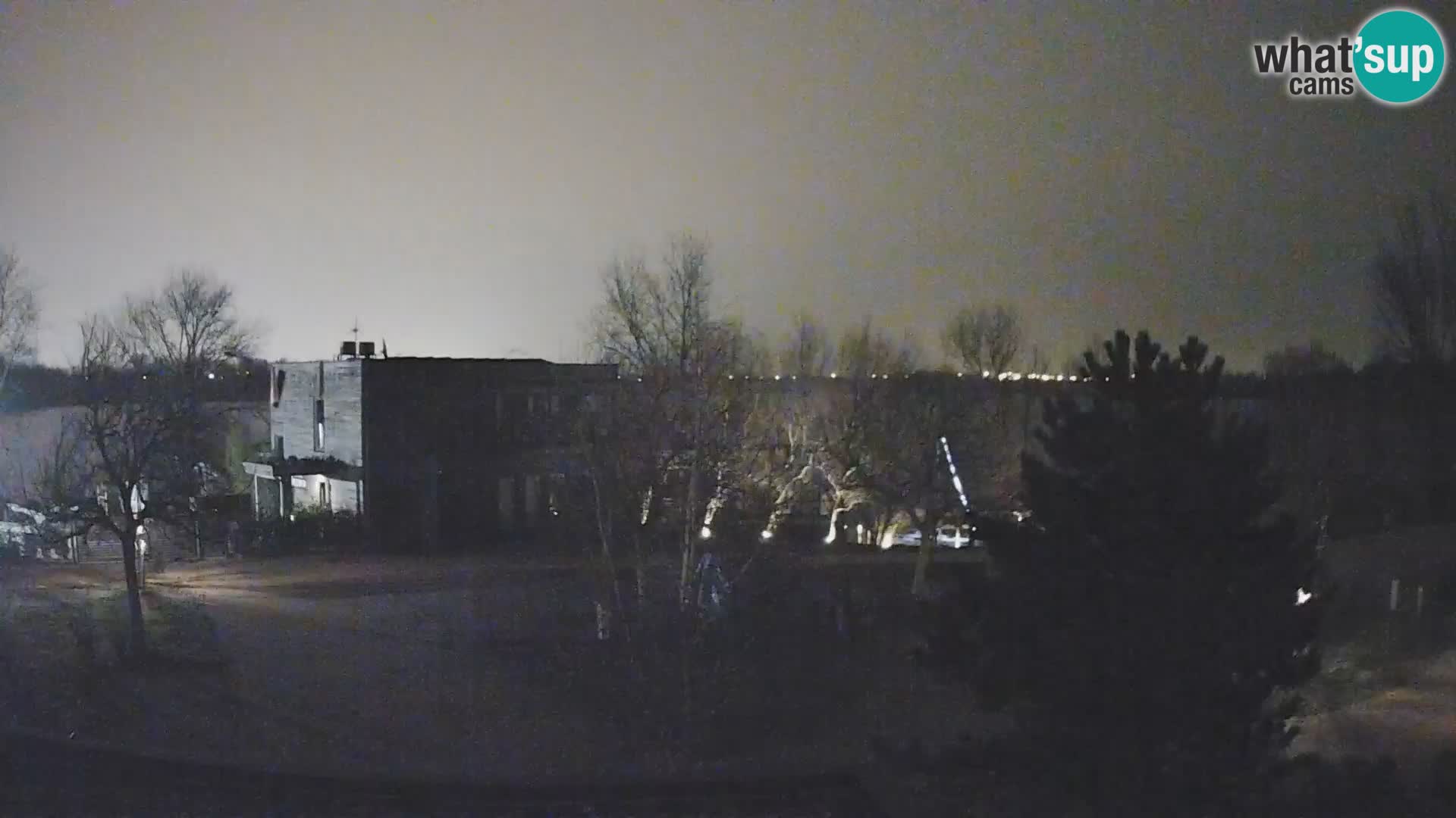 Zagreb kamp – Jezero Rakitje