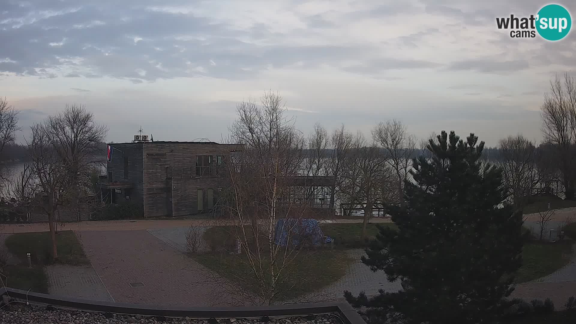 Zagreb kamp – Jezero Rakitje