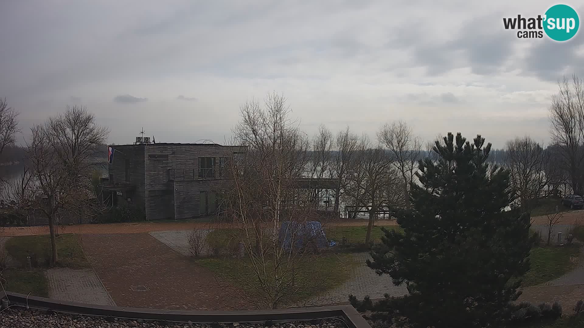 Zagreb Camp – Lac Rakitje