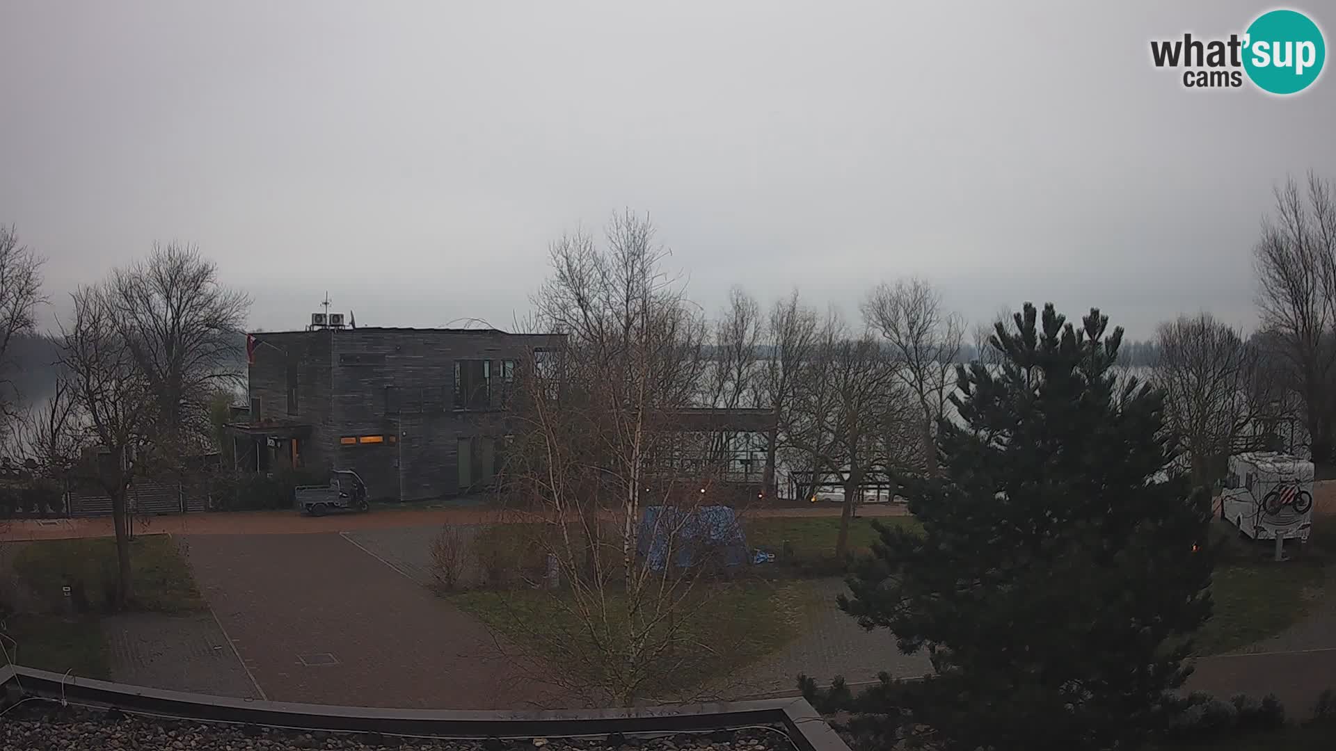 Zagreb Camp – Lago Rakitje