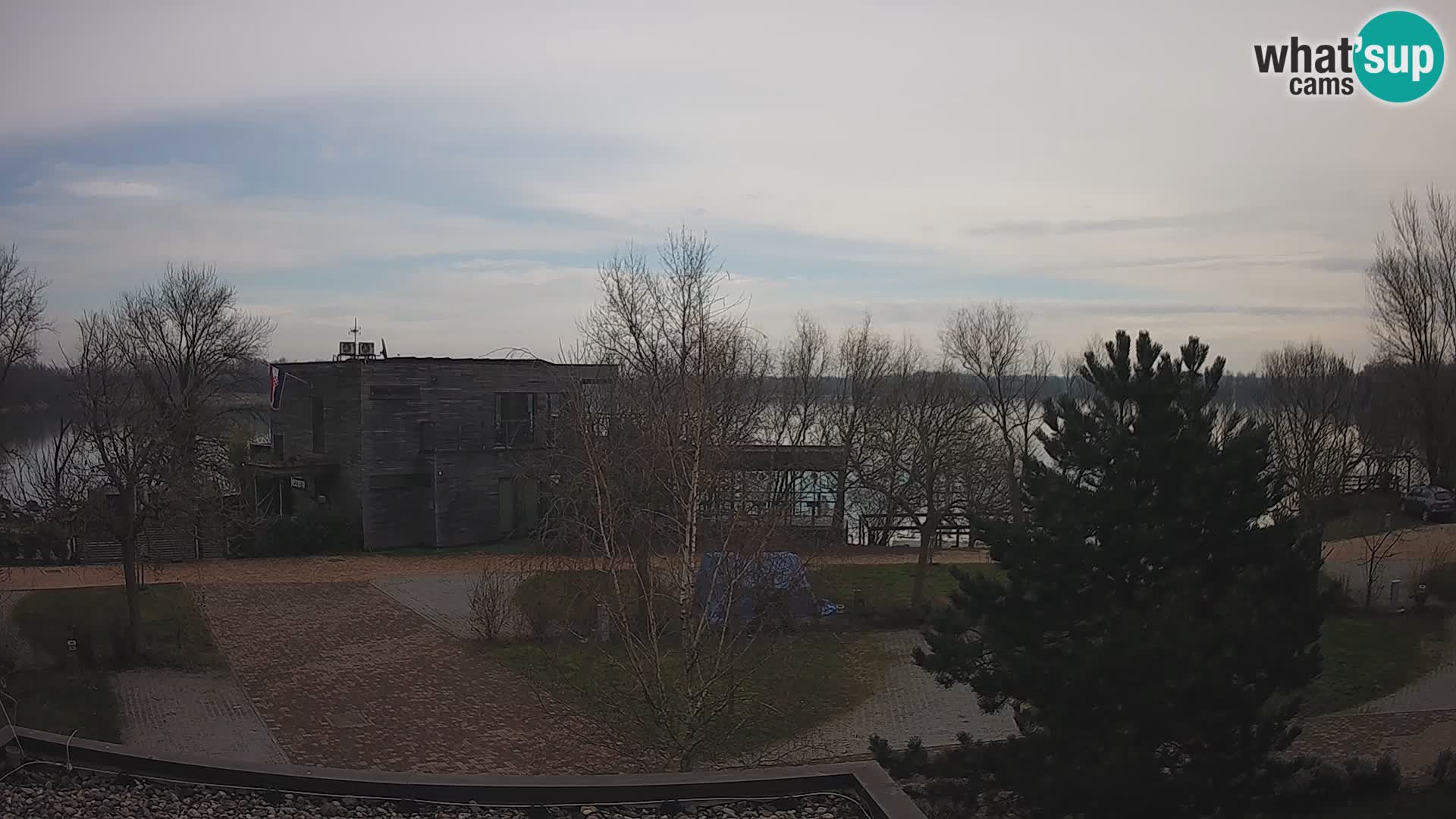 Zagreb kamp – Jezero Rakitje