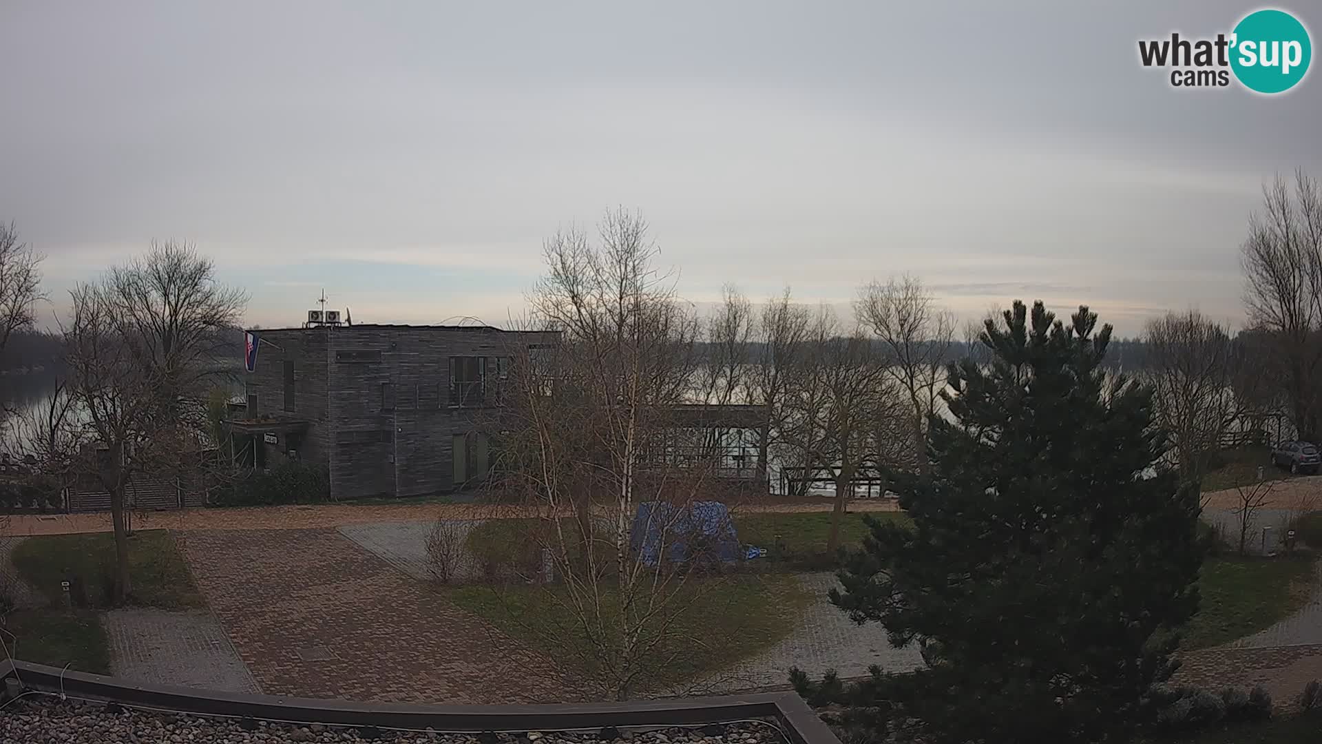 Zagreb Camp – Lago Rakitje