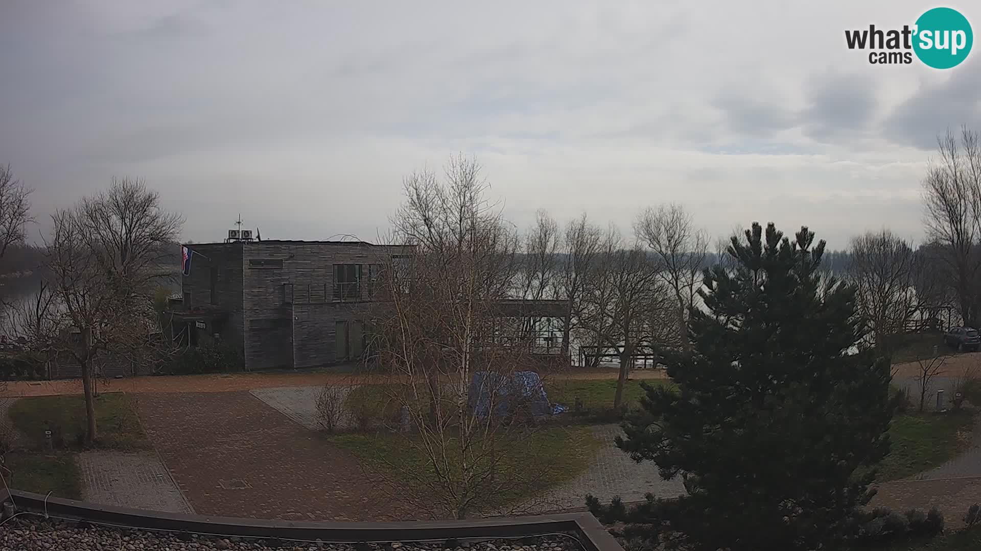 Zagreb Camp – Lac Rakitje