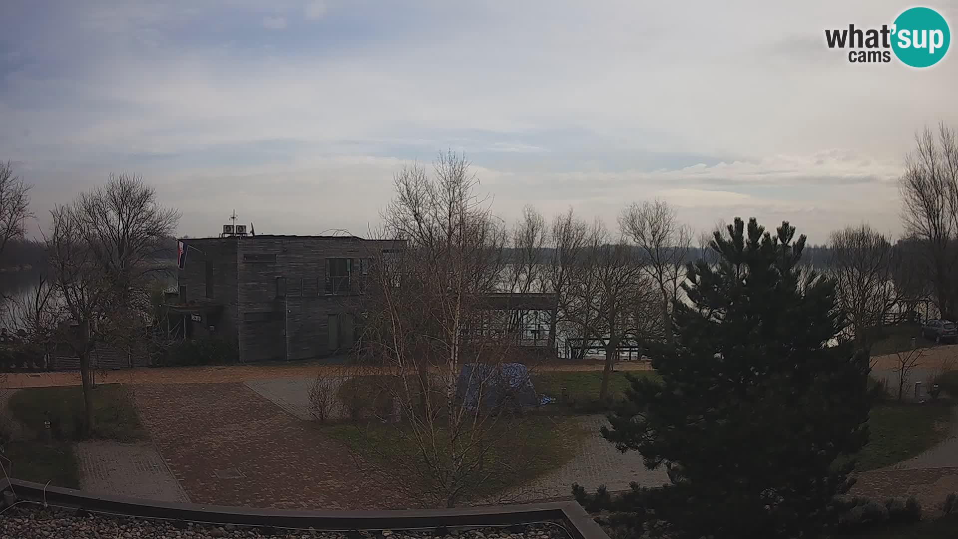 Zagreb kamp – Jezero Rakitje