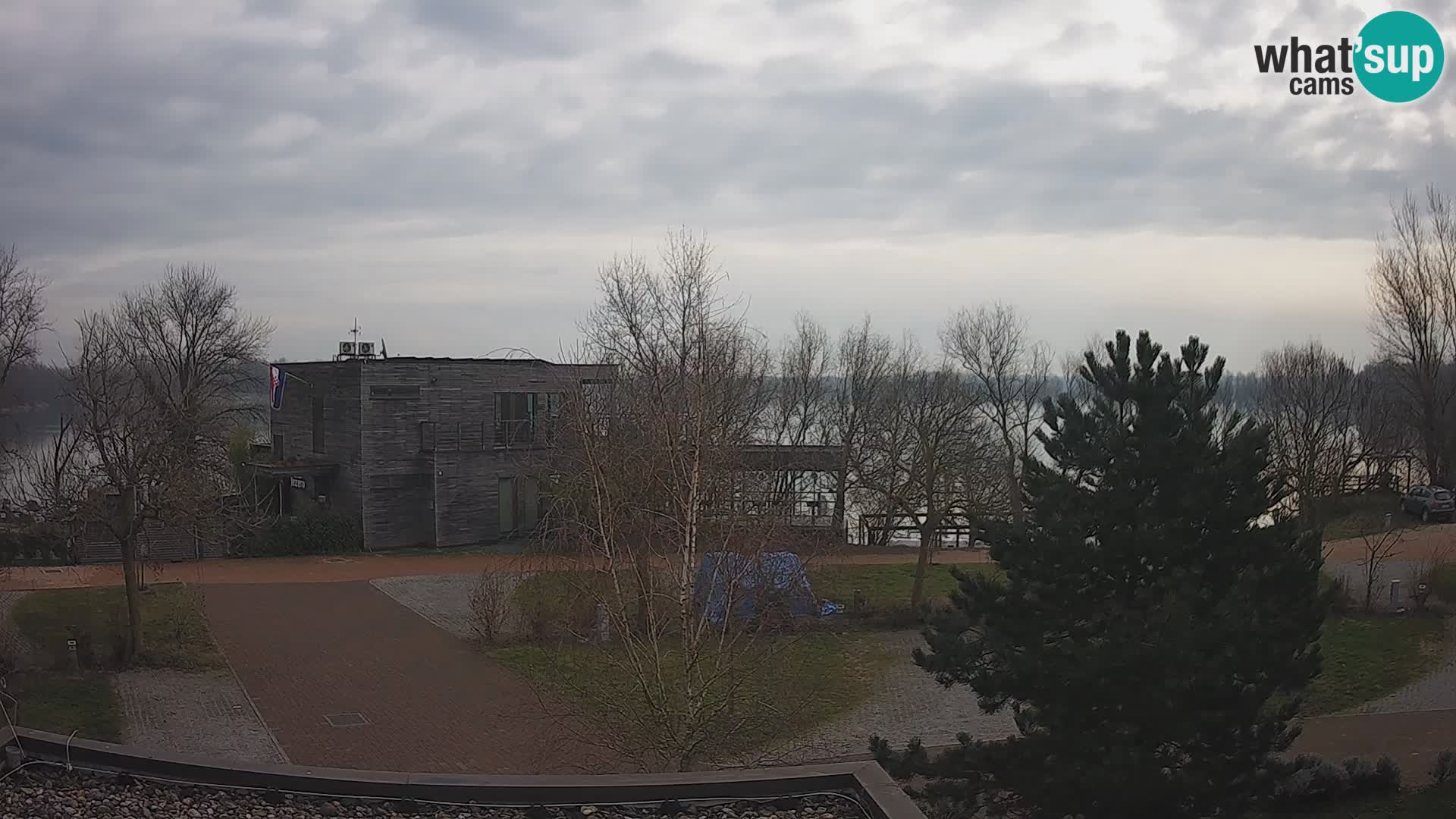 Zagreb Camp – Lago Rakitje