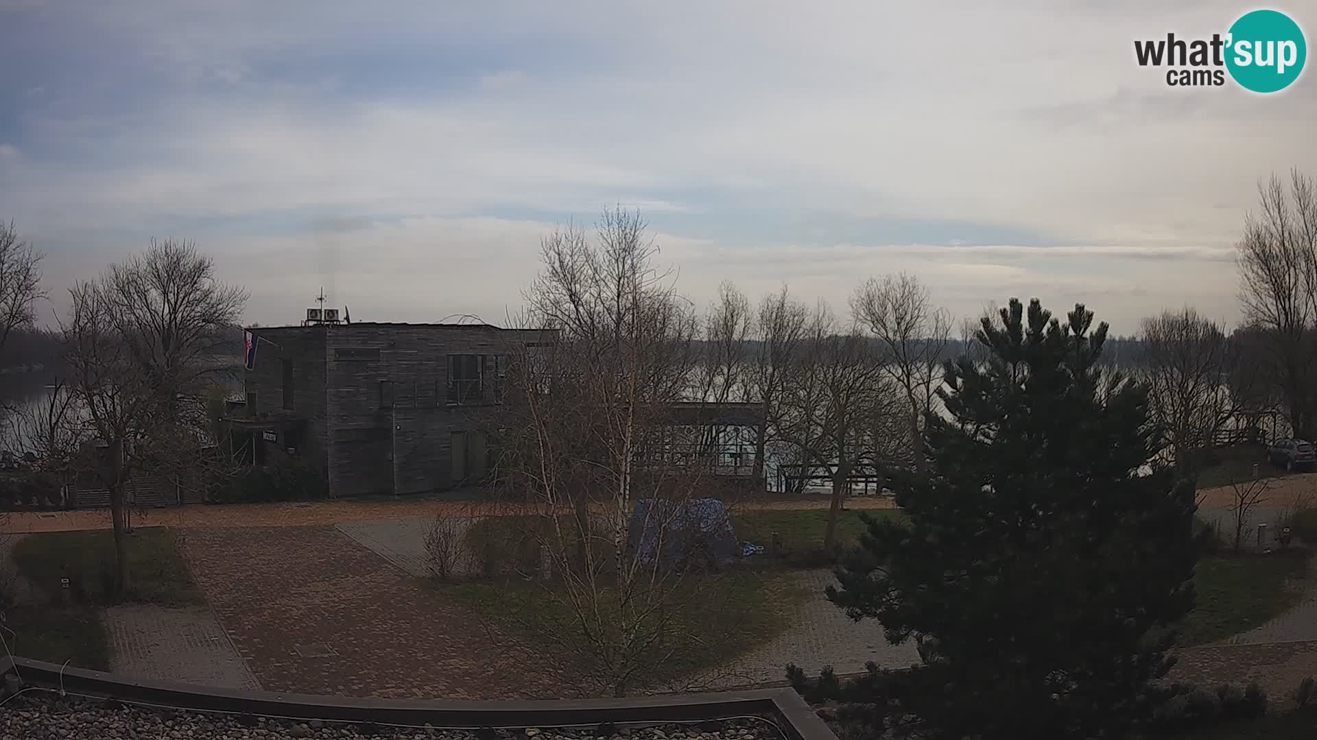 Zagreb Camp – Lac Rakitje