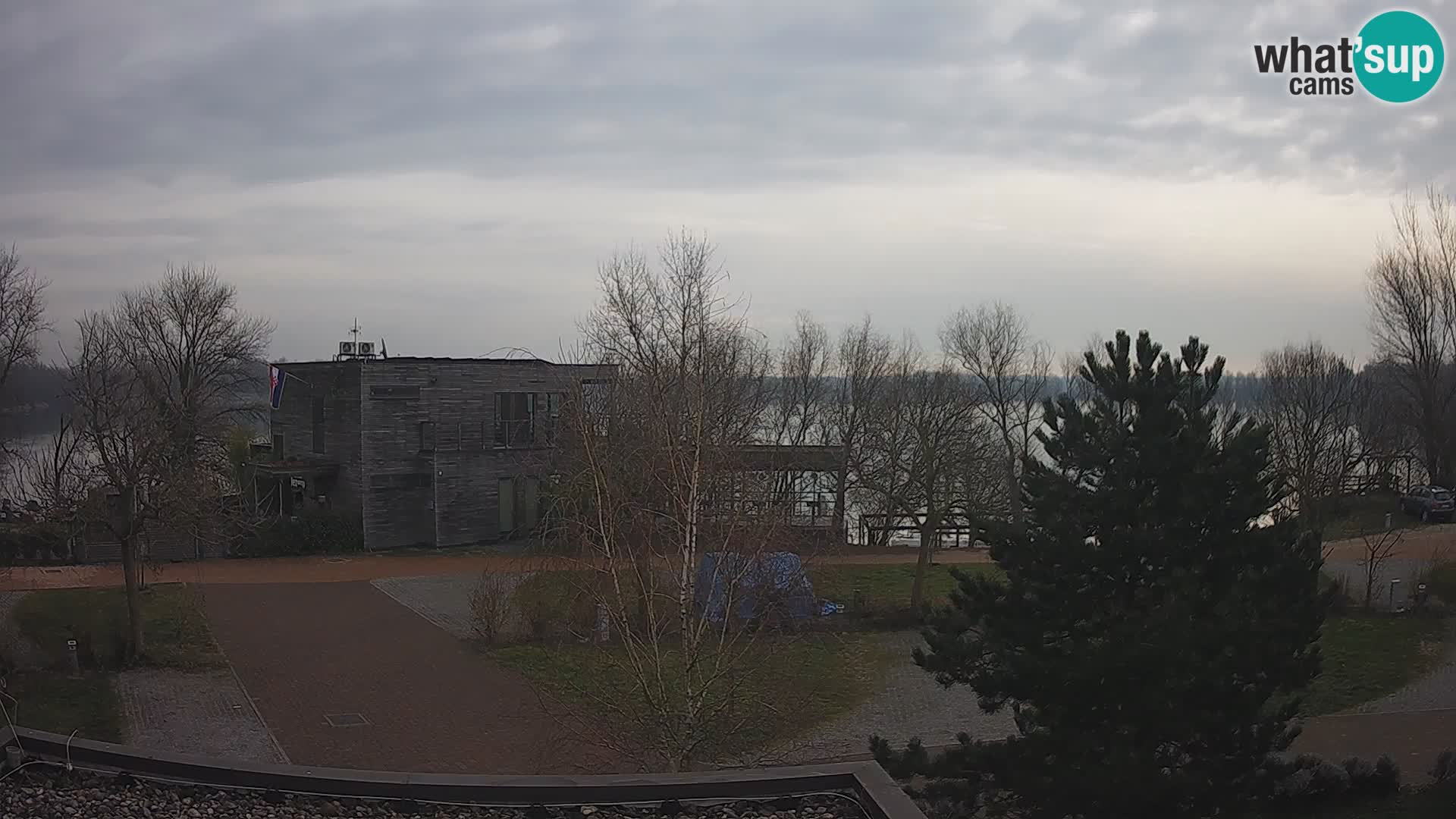 Zagreb kamp – Jezero Rakitje