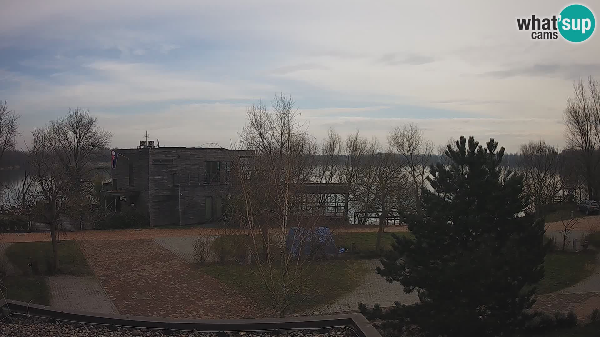 Zagreb Camp – Lago Rakitje