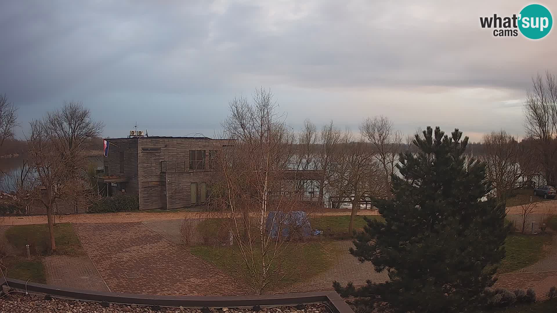 Zagreb Camp – Lake Rakitje