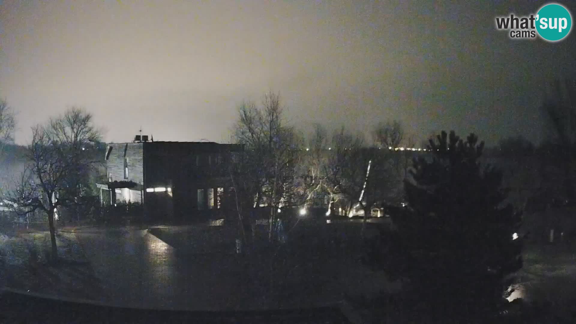 Zagreb kamp – Jezero Rakitje