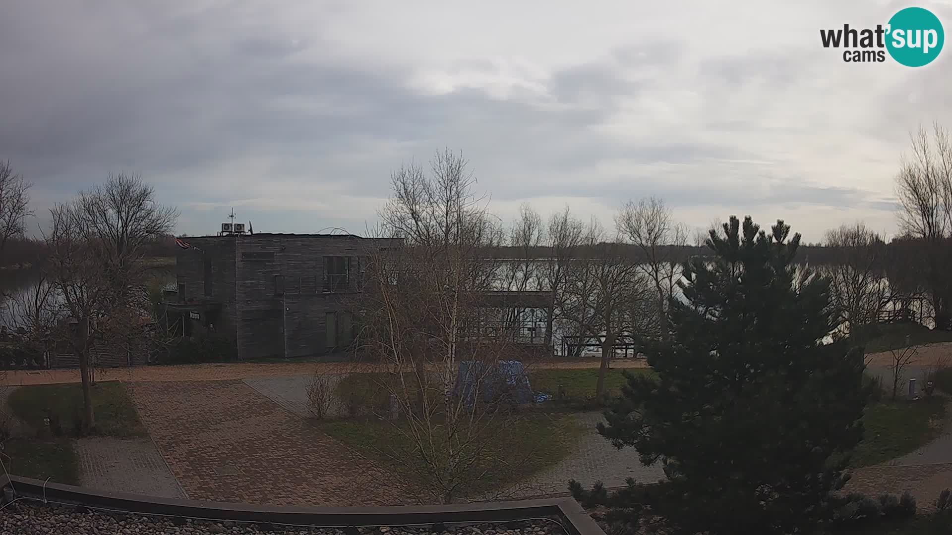 Zagreb kamp – Jezero Rakitje