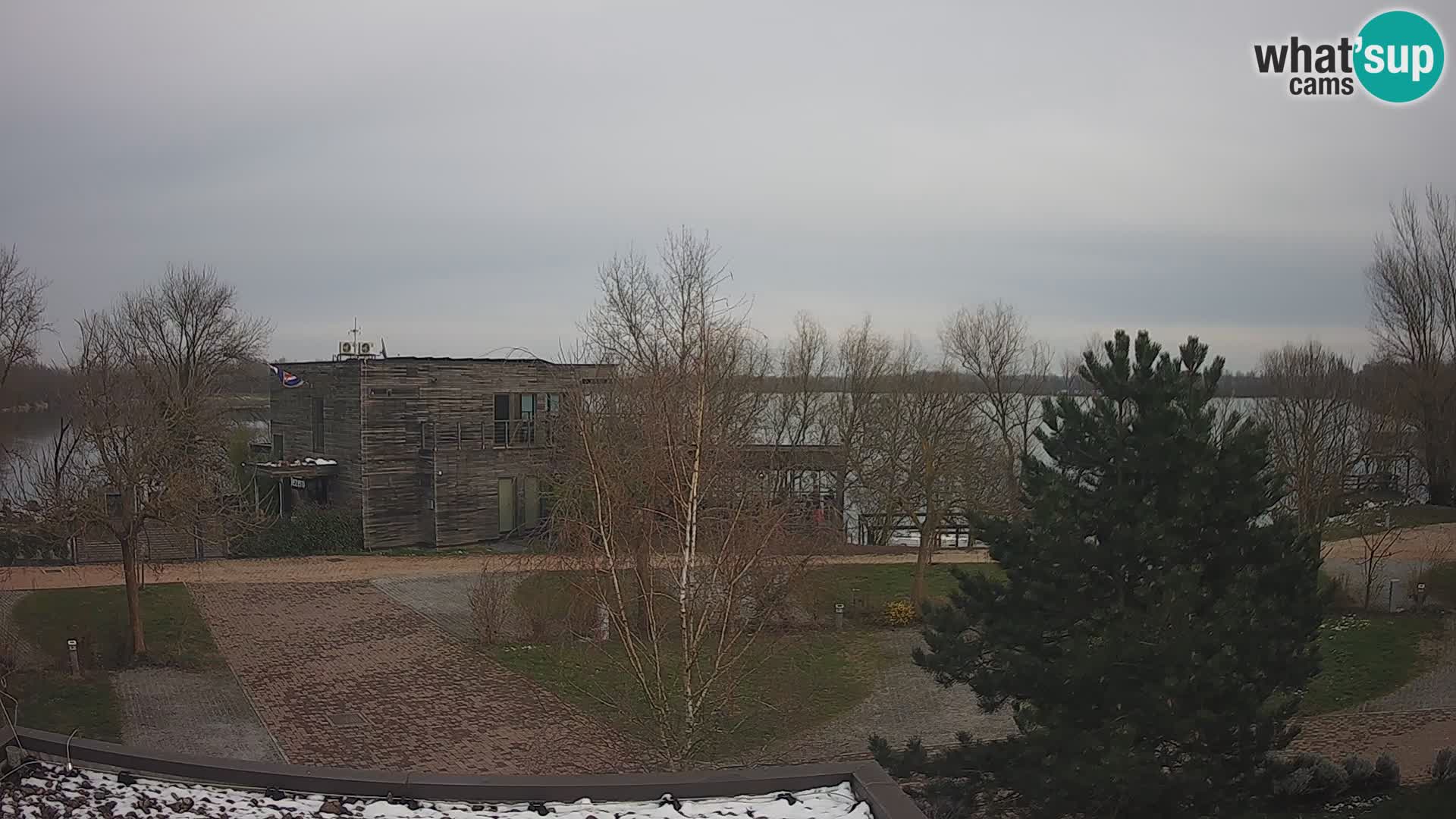 Zagreb Camp – Lago Rakitje