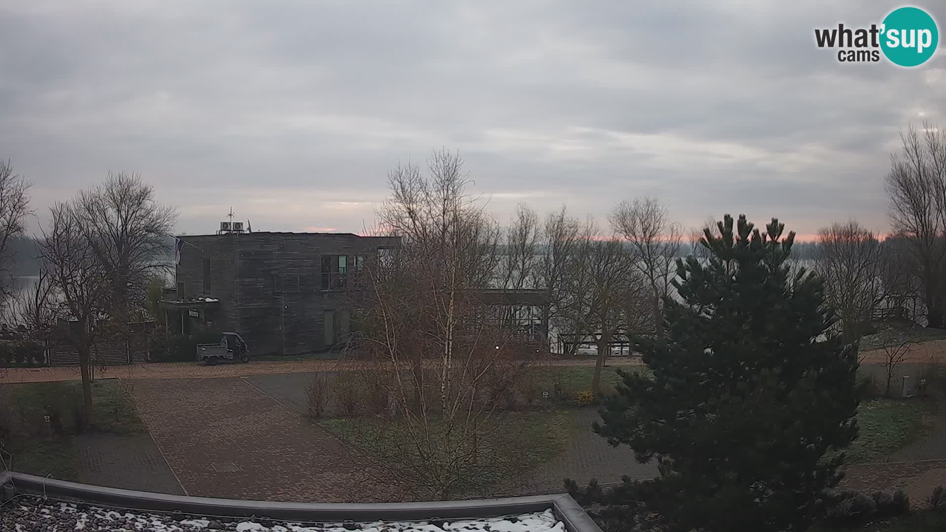 Zagreb Camp – Lago Rakitje