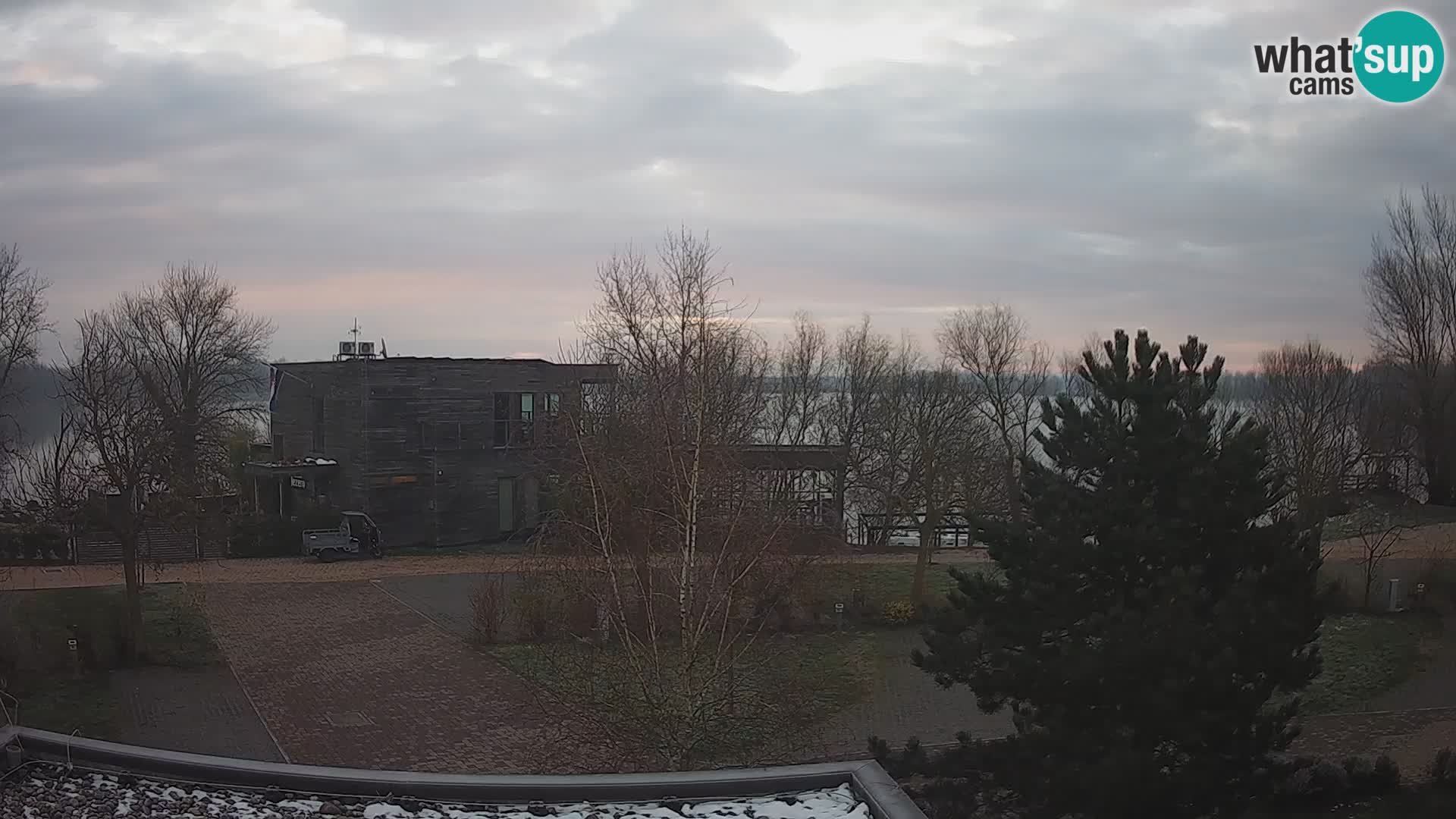 Zagreb kamp – Jezero Rakitje