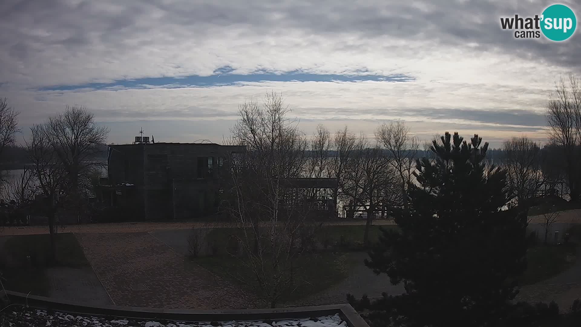 Zagreb Camp – Lago Rakitje