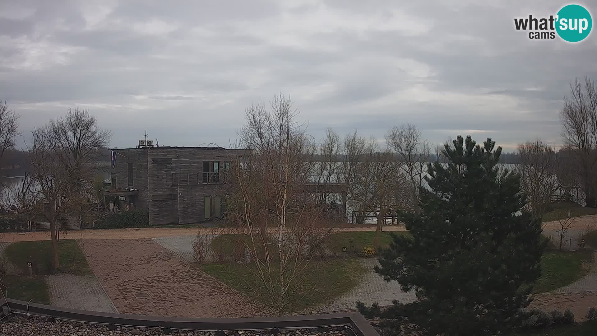 Zagreb kamp – Jezero Rakitje