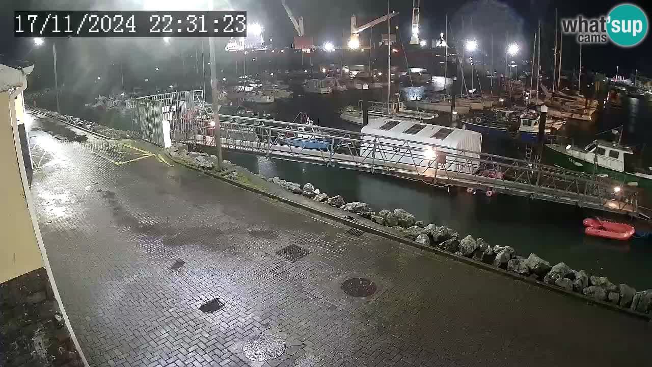 Fenit Marina camera en vivo