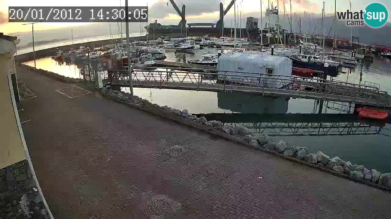 Fenit Marina camera en vivo