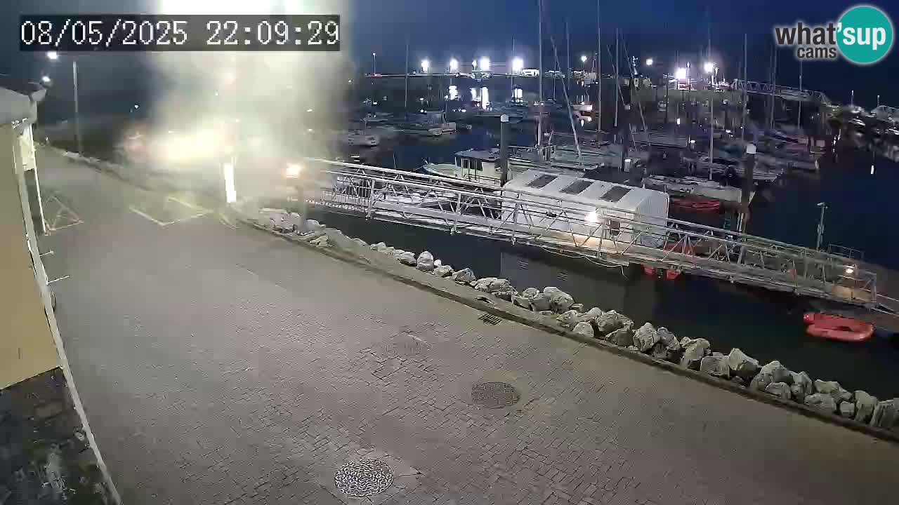 Fenit Marina spletna kamera