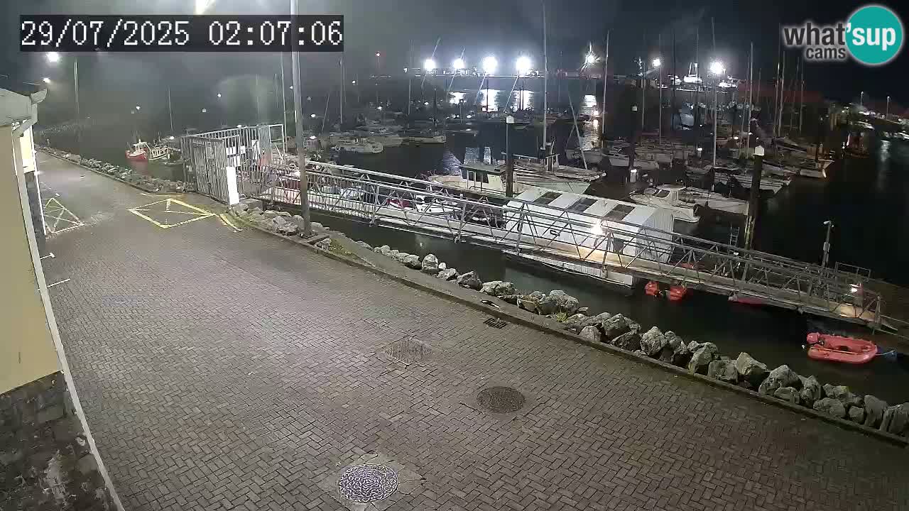Fenit Marina spletna kamera