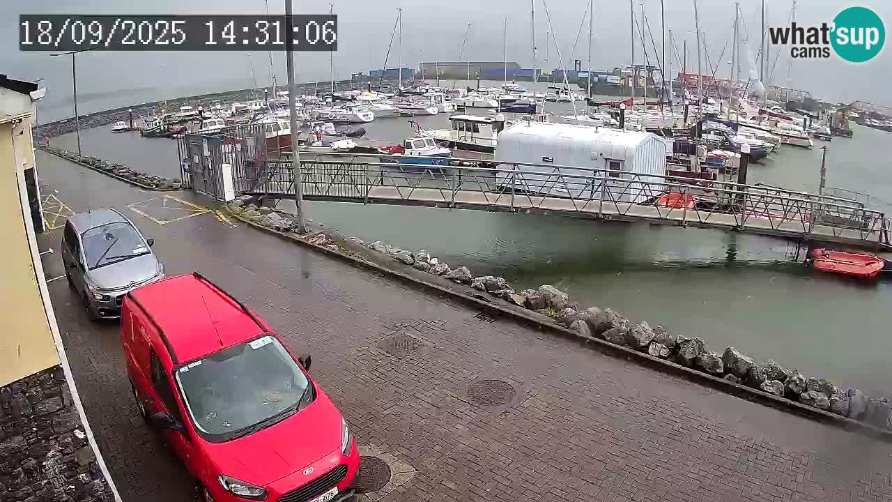 Fenit Marina spletna kamera