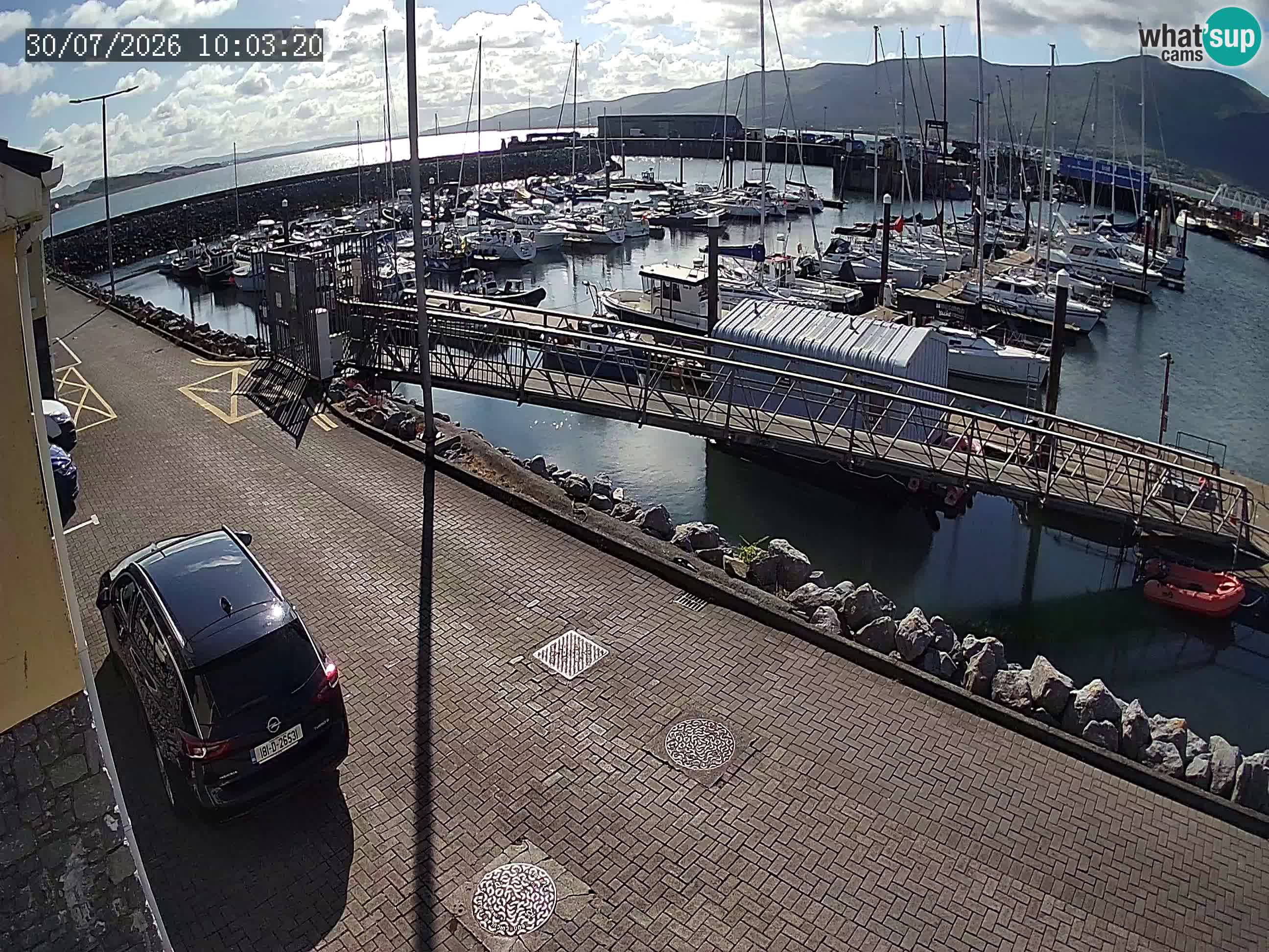 Fenit Marina spletna kamera